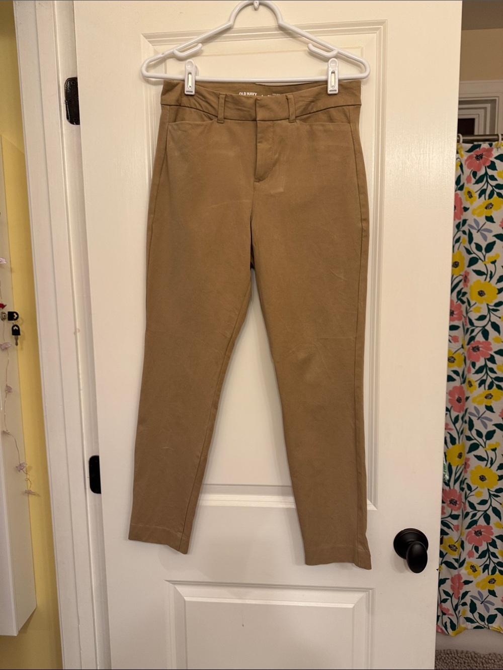 Old Navy High-Rise Pixie Skinny Pants